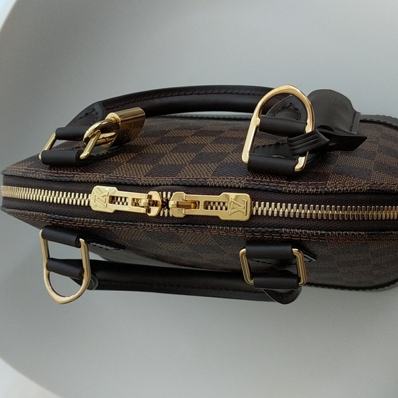 **SOLD**Louis Vuitton Alma BB damier ebene - Picture 14 of 14